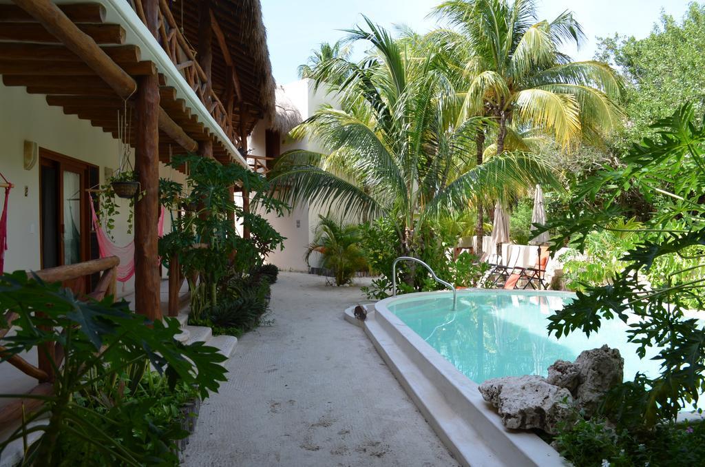 Casa Iguana Holbox - Beachfront Hotel Eksteriør billede